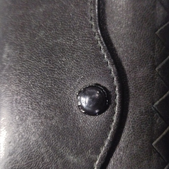 Bottega Veneta Black Leather Intrecciato 6 key holder 4.5x2.5-in, Women' Luxury - Picture 7 of 11